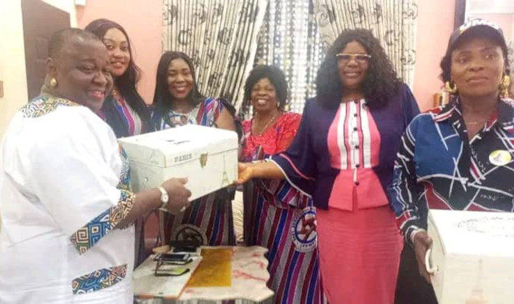 Eket Senatorial District (ESD) Women Felicitate Patience Eno Over Husband's Victory at the Polls