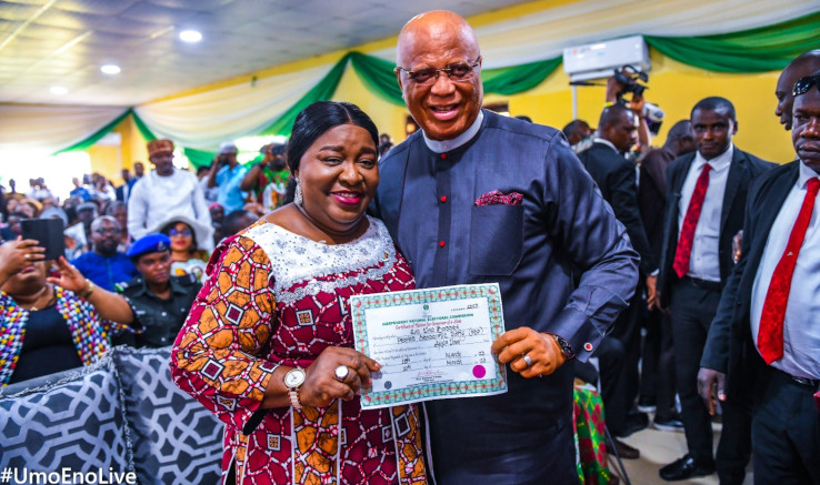 Pastor Umo Eno Receives His Certificate of Return